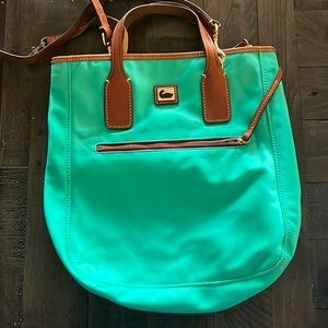 Dooney and Bourke purse